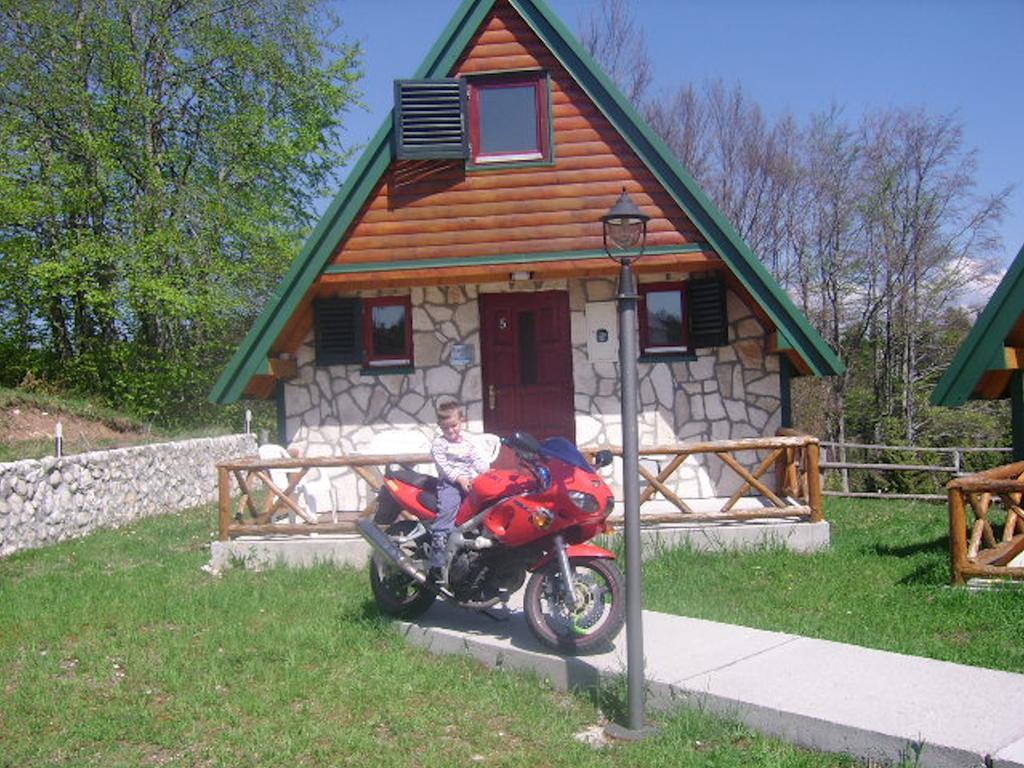 Durmitor Bungalows Žabljak Εξωτερικό φωτογραφία